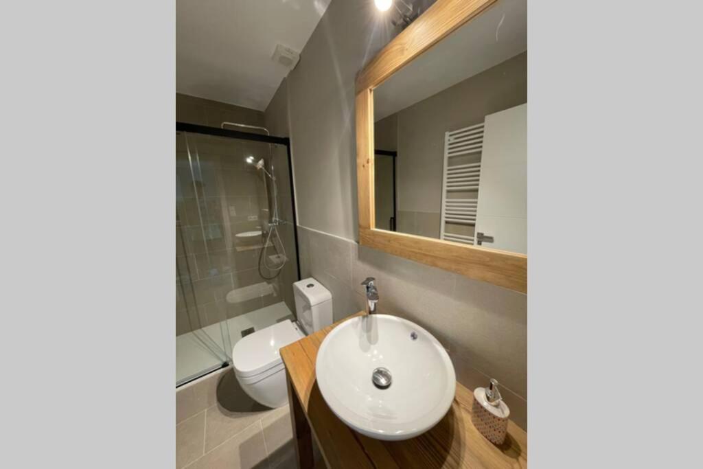 New Construction Penthouse With Pool And Wifi Apartment Osseja Ngoại thất bức ảnh